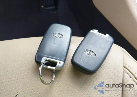 2011 Hyundai Sonata Se/Limited from USA, damaged, VIN 5NPEC4AB2BH201103